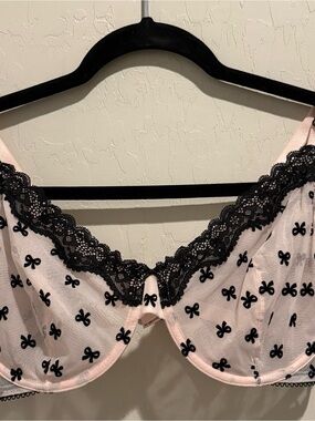 Victoria's Secret Tease Unlined Demi Bra 36DDD - Pink Velvet Bows